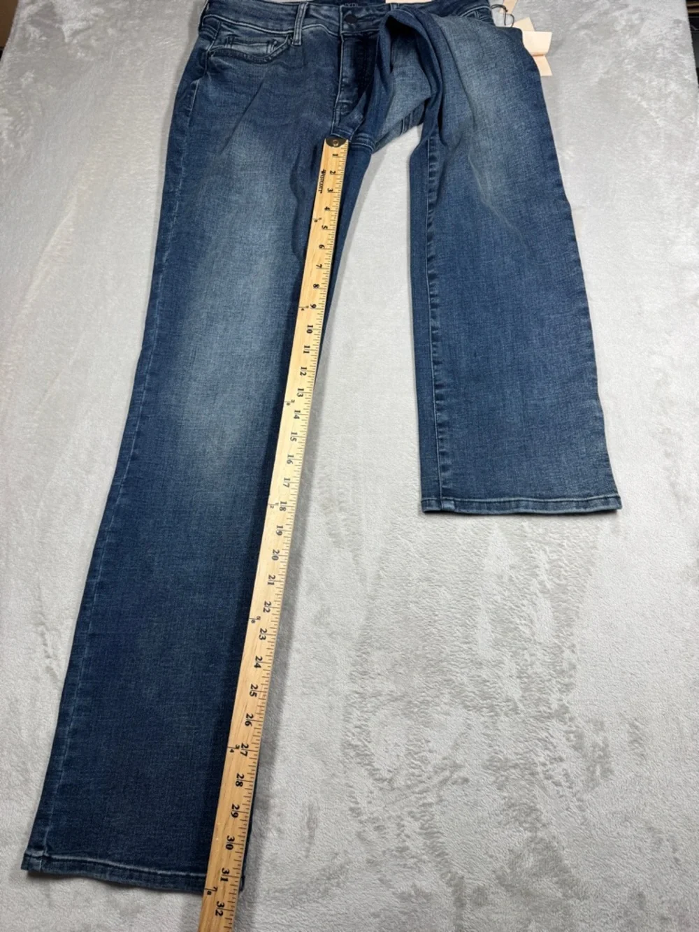 NWT NYDJ Marilyn Straight Lombard Lift Tuck Denim Cotton Blend Blue Jeans Size 8 - Picture 11 of 16